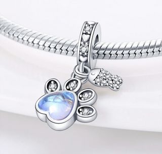 CHARM HUELLA GATO AZUL COLGANTE PARA PANDORA CAJA