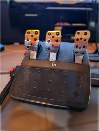 Sedile + Volante Logitech G923 Sim Racing