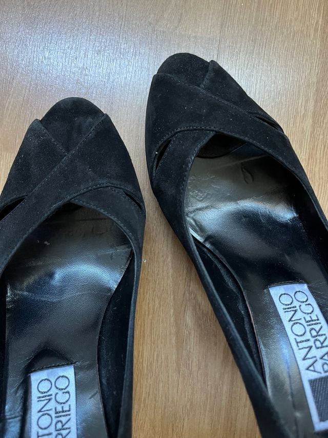 Zapato tacón ante Antonio Parraga negro