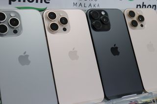 iPhone 16 Pro Max 256Gb Como nuevo (exposición)