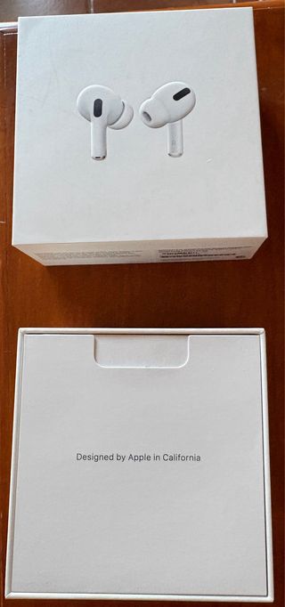 AirPods Pro con estuche de carga inalámbrica