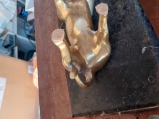 Pantera Art Déco in ottone massiccio