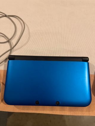 Nintendo 3DS XL Cargador y Funda