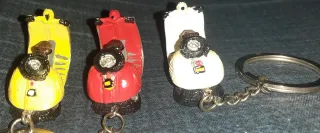 Set 3 Modellini Portachiavi modello motorino Vespa