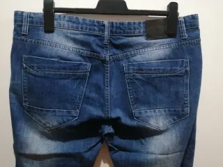 Pantalón vaquero roto.  Flex Style.