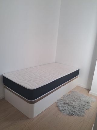 Colchón y canapé individual blanco