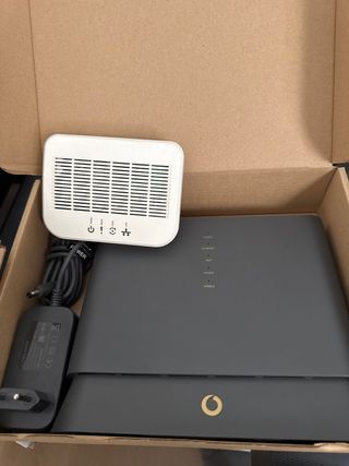 Router Vodafone H500-S + ONT Nokia G-010G-P