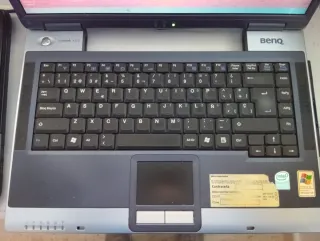 Portatile Beng Windows XP Nero/Argento