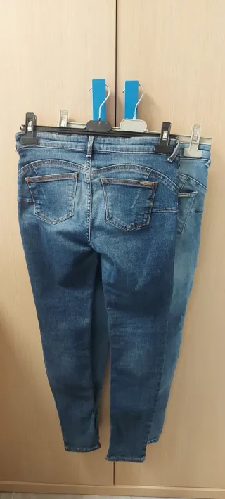 Lote 2 Vaqueros Mango Azules