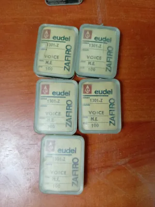 Lote agujas tocadiscos Eudel Zafiro