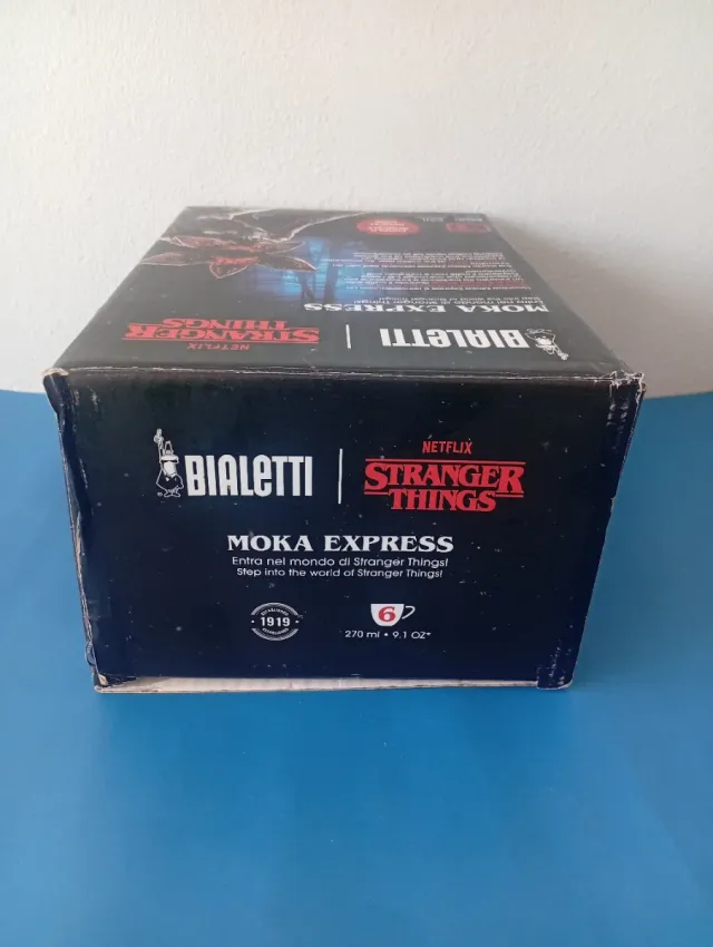 Cafetera Bialetti Moka Express Stranger Things