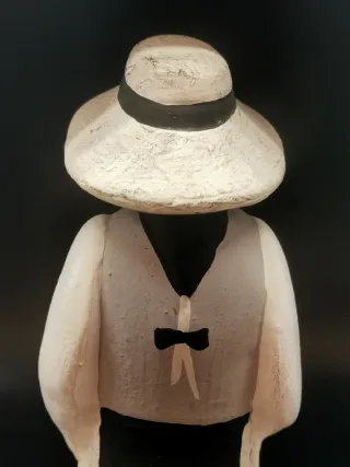 Figura ibicenca vintage de terracota. 28 cm.