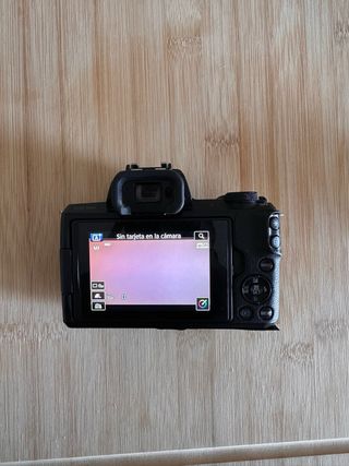 Canon EOS M50 + Lentes y Adaptador