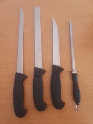 Set di 4 coltelli per prosciutto