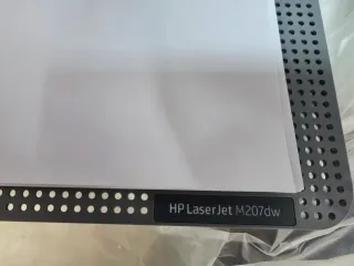 Impresora HP LaserJet M207dw