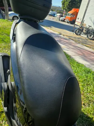 Kymco People GTI 125 Negra