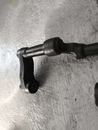 Soporte motor Kymco Superdink 125