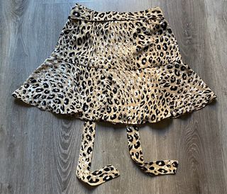 Falda leopardo Stradivarius