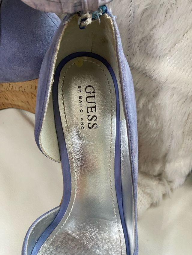 Zapatos de cuña Guess Talla 41