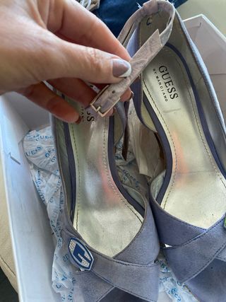 Zapatos de cuña Guess Talla 41