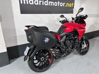 MV Agusta Veloce Rosso 800