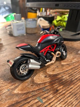 Juguete Moto Ducati Diavel Carbon