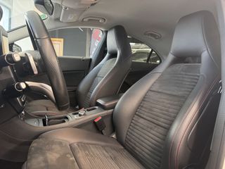 MERCEDES CLA 200D AMG