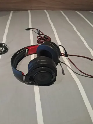 Ratón Logitech G203 + Auriculares Gaming