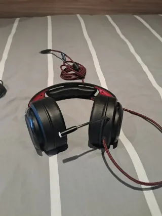 Ratón Logitech G203 + Auriculares Gaming
