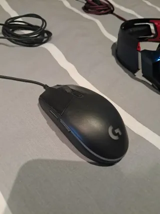 Ratón Logitech G203 + Auriculares Gaming