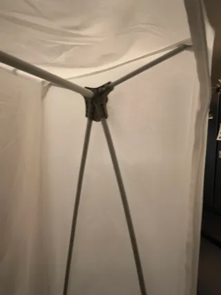 Armario VUKU Ikea tela