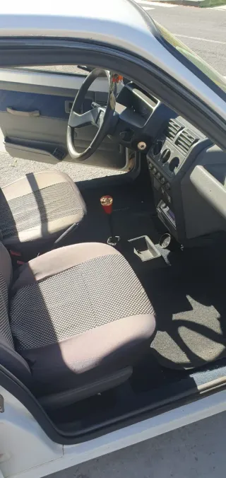 Peugeot 205 1993