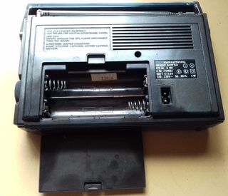 Radio Portátil Grundig Music Boy 50