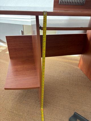 Escritorio madera con bandeja teclado