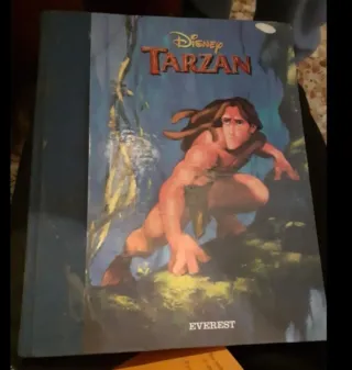 Libro de Tarzan 1999 editorial Everest