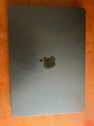 MacBook Air M3 256GB SSD 8GB RAM 2024