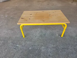 Mesa auxiliar madera y metal