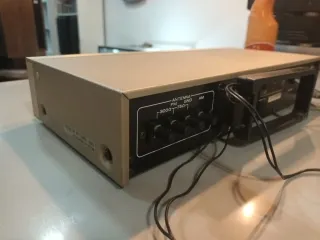 Sintonizador Marantz ST310 vintage japones