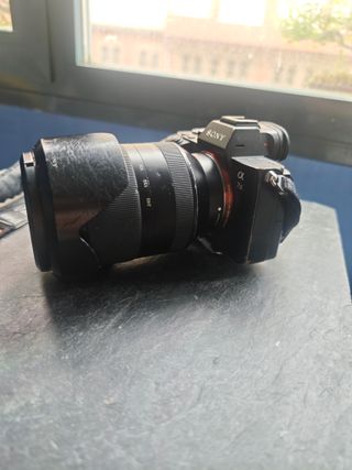 Sony A7III + objetivo Sony 24-240
