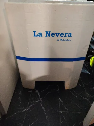 Nevera grande de corcho