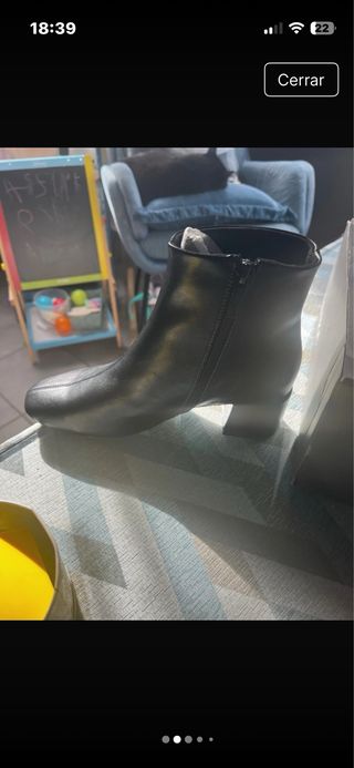 Botas negras de tacón