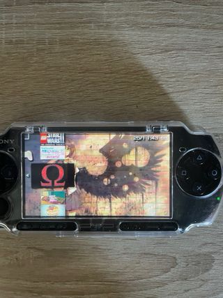 PSP 3000 Sony con UMD y tarjeta