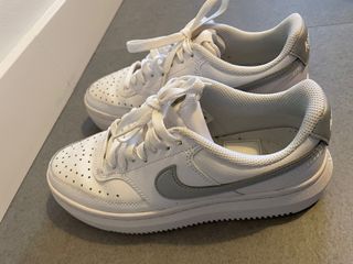Zapatillas Nike Court Vision Talla 38.5