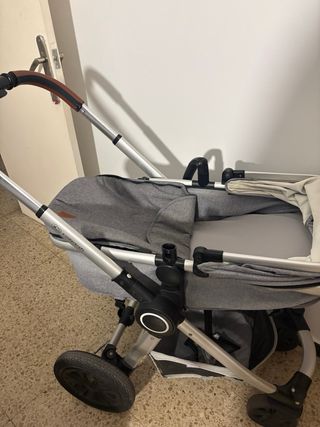 Cuna y coche para bebé