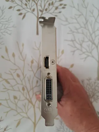 Tarjeta Gráfica NVIDIA GeForce GT 730