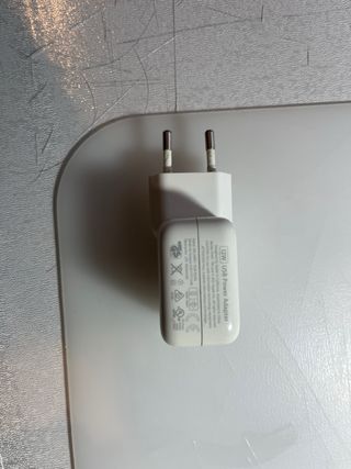 Adattatore di alimentazione Apple