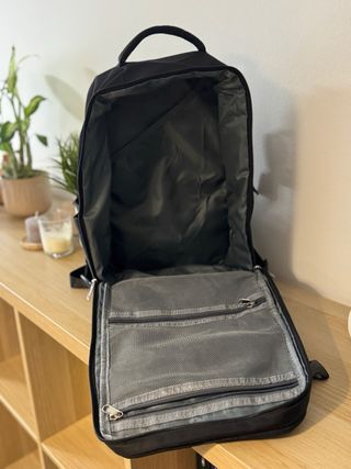 Mochila de viaje cabina negra