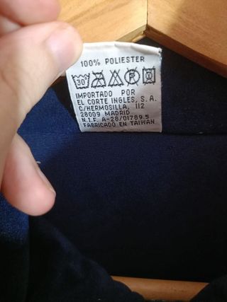 Sudadera Marca Boomerang Color Azul Verde y Blanco