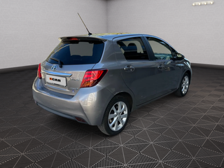 Toyota Yaris Hybrid 1.5cc 100cv 2015 ECO