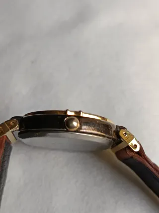 Seiko vintage quartz oro cinturino pelle nuovo